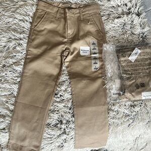 4 for the price of 1! Old Navy khakis - brand new!